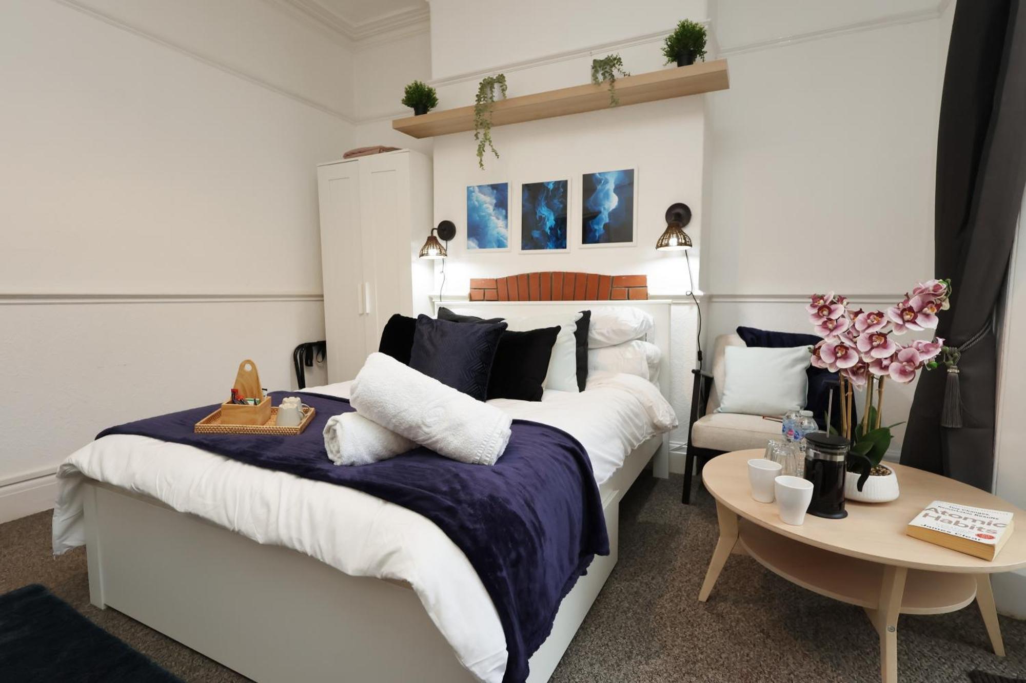 Cardiff City Guesthouse, Central Rooms, Fast Wi-Fi, On-Street Parking Eksteriør billede
