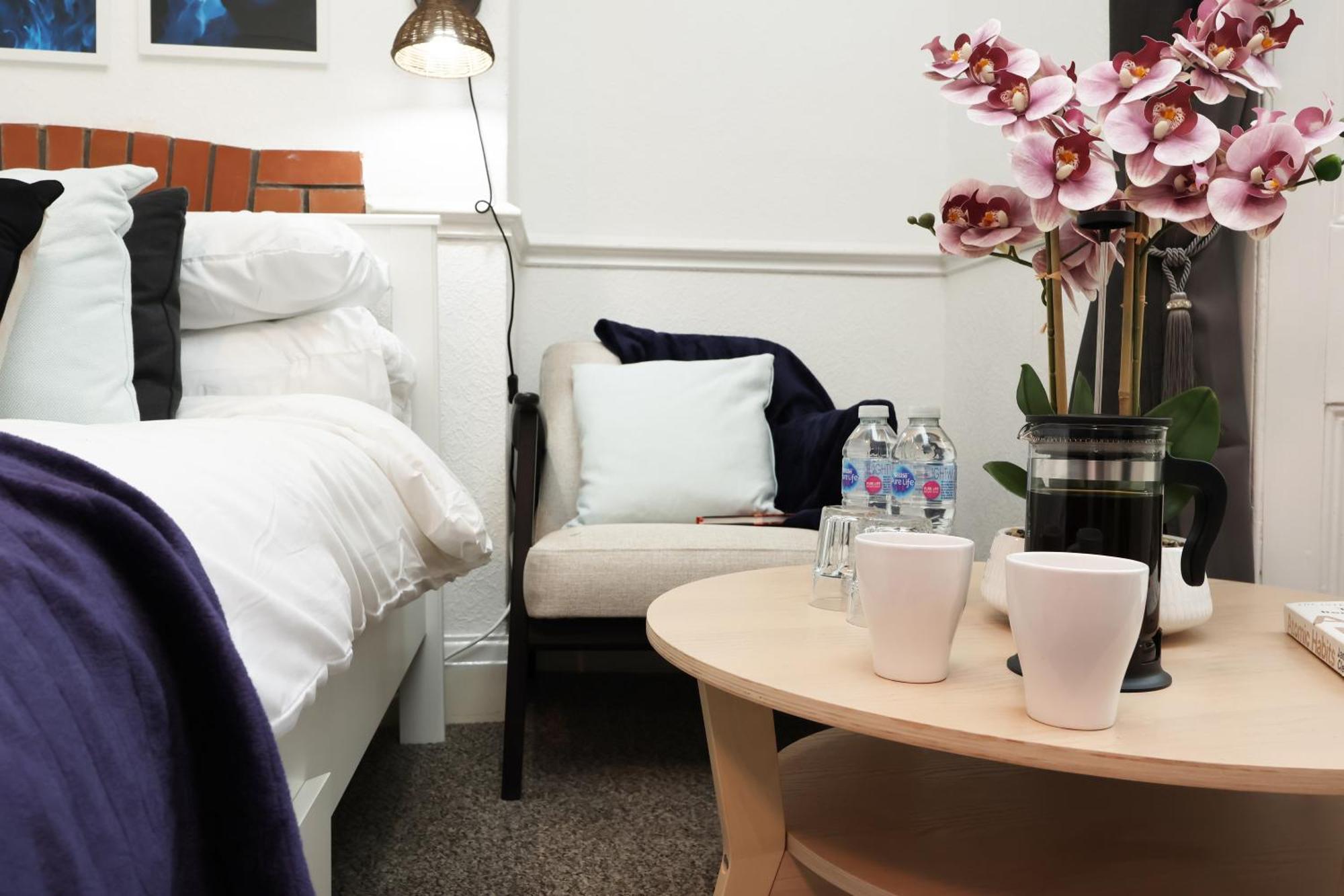 Cardiff City Guesthouse, Central Rooms, Fast Wi-Fi, On-Street Parking Eksteriør billede