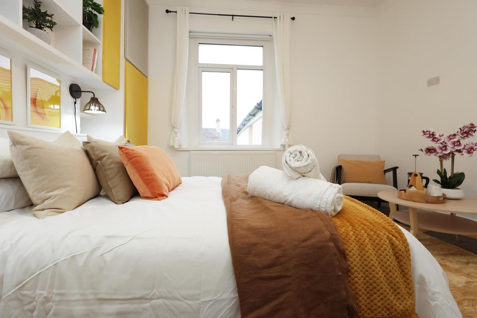 Cardiff City Guesthouse, Central Rooms, Fast Wi-Fi, On-Street Parking Eksteriør billede